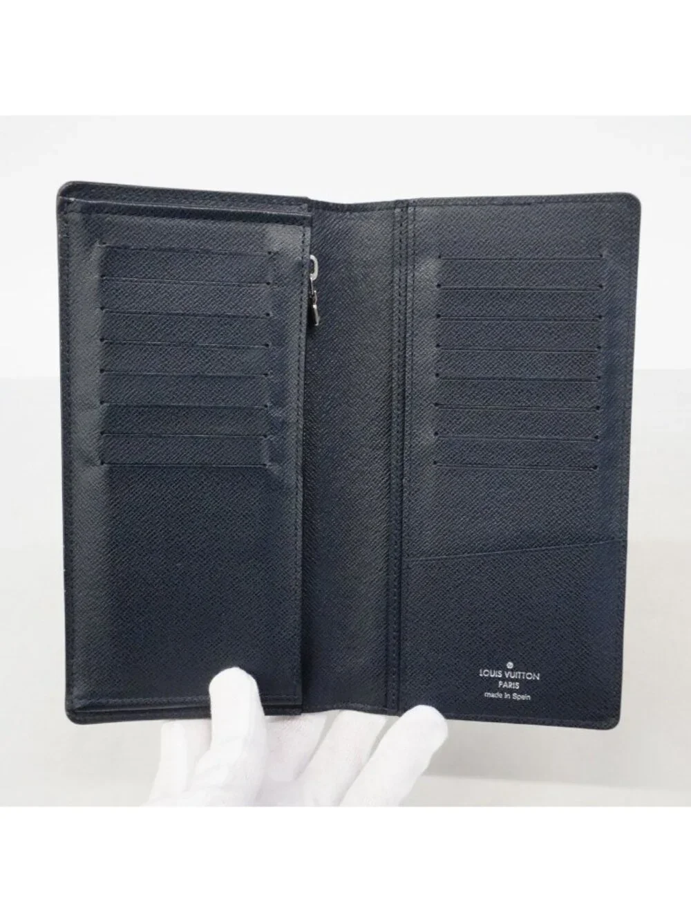 Louis Vuitton Wallet Epi Portefeuille Brazza Blue Celeste